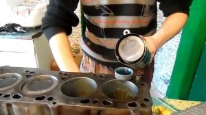 как поставить поршня в блок 1.6 дизель