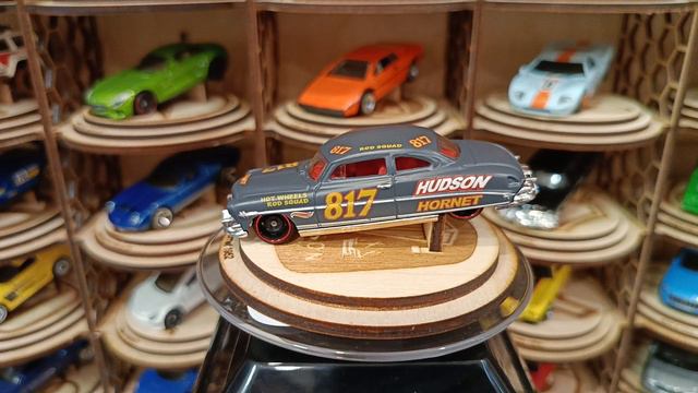 Hudson Hornet 1952 смотреть онлайн