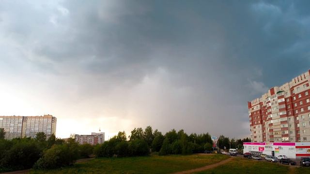 Таймлапс. Дождевые тучи. Сыктывкар смотреть онлайн