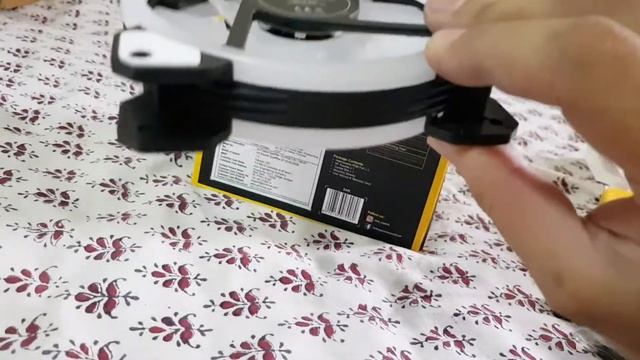 Unboxing of Ant Esports Superflow 120 KIT ARGB Case Fan Kit смотреть онлайн
