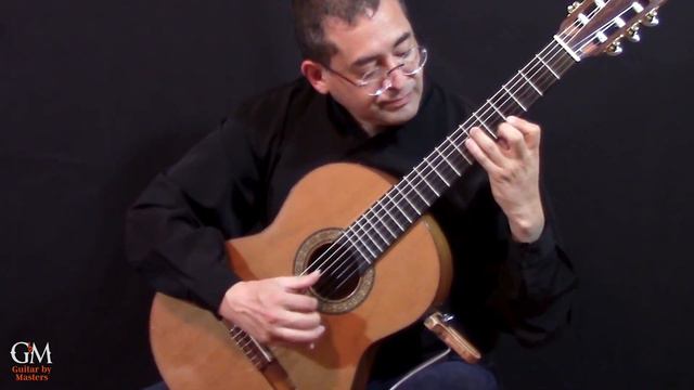 Marcos Puña plays Vivaldi's Sonata in F Major, II. Allemande | Guitar by Masters смотреть онлайн