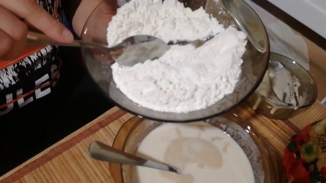 Дрожжевое тесто и пицца, как готовить. Подробный МК. смотреть онлайн