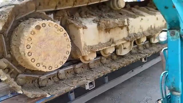 Кобелко 0.7 т против Хитачи 33 т смотреть онлайн