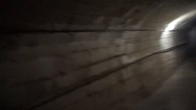 Гатчинский дворец. Подземный ход. Камера засняла призрака. смотреть онлайн