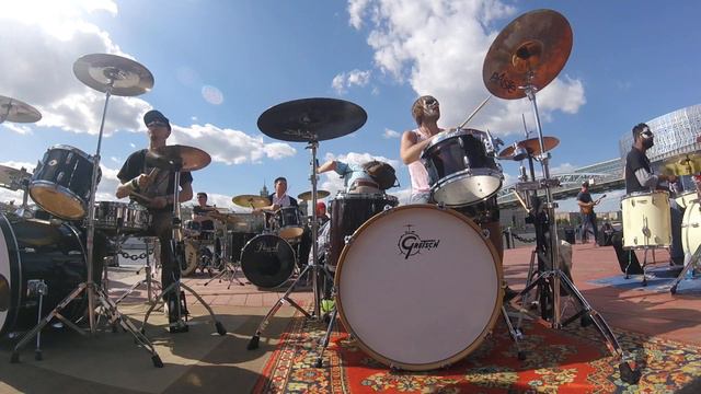 BON JOVI- Livin’ On A Prayer(RocknMob#8 Парк Горького)( Smattdrum Cover)