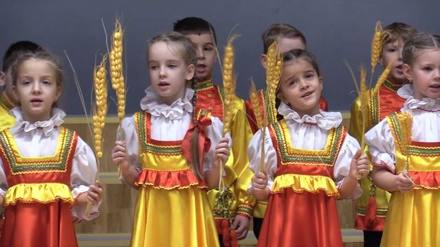 Вокально-хоровой ансамбль «Заиньки» Школа 1584, дошкольное подразделение смотреть онлайн