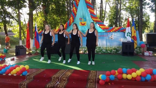 No Twerk смотреть онлайн