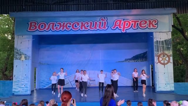 танец давай танцуй смотреть онлайн