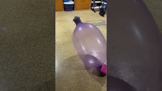 Big purple balloon. смотреть онлайн