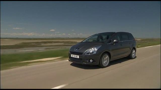 Peugeot 5008 2011