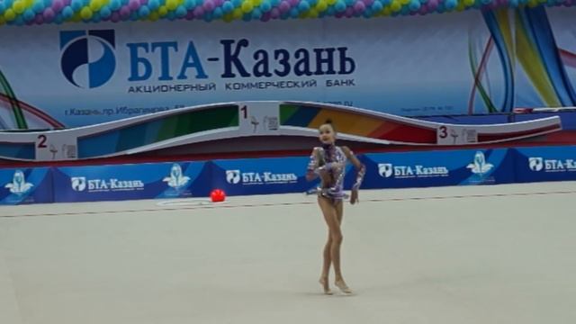 Дубова Дарья, обруч. Многоборье г.Казань 10.02.2013 смотреть онлайн