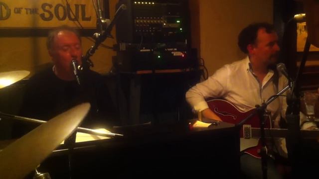 Only One Paul Harrington, Bill Shanley, Sean Devitt, John Fitz - Shanleys Bar, Clonakilty. 20110529 смотреть онлайн