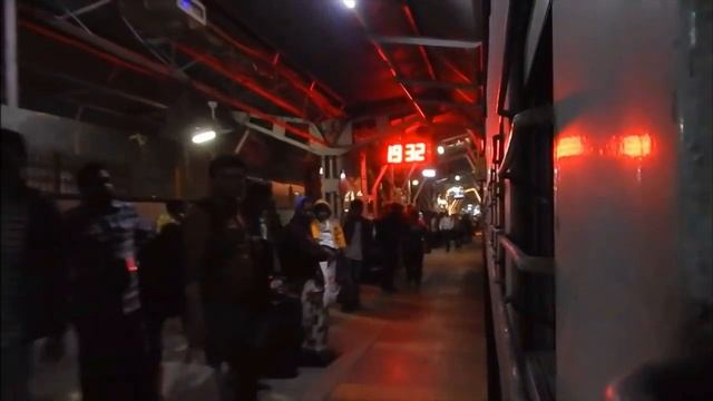 Waiting Ticket Confirm Kaise Hota Hai | Waiting Ticket Kitne Ghante Pahle Confirm Hota Hai смотреть онлайн