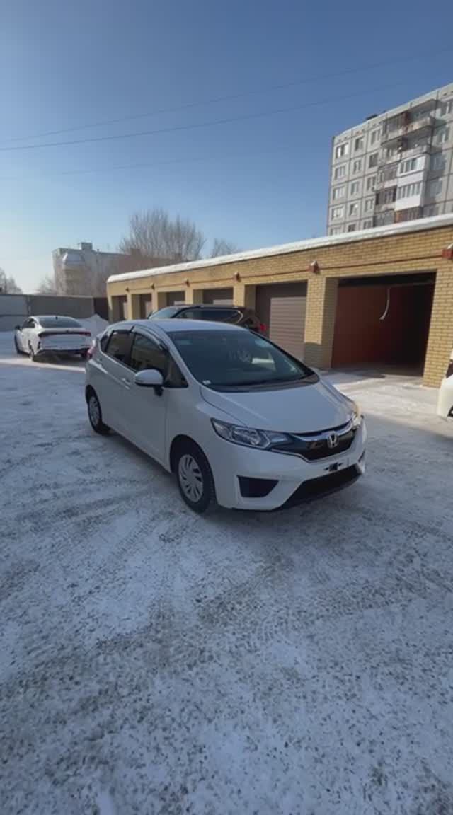 Honda FIT vs Honda Spike - Авто под заказ Япония Экспорт Омск смотреть онлайн