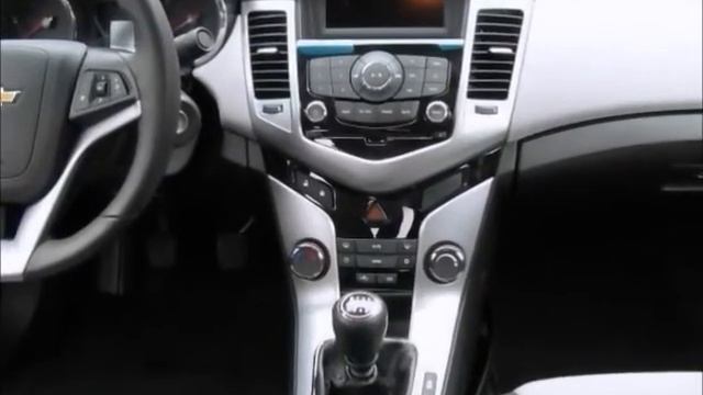 Chevrolet Cruze LT 1.8i смотреть онлайн