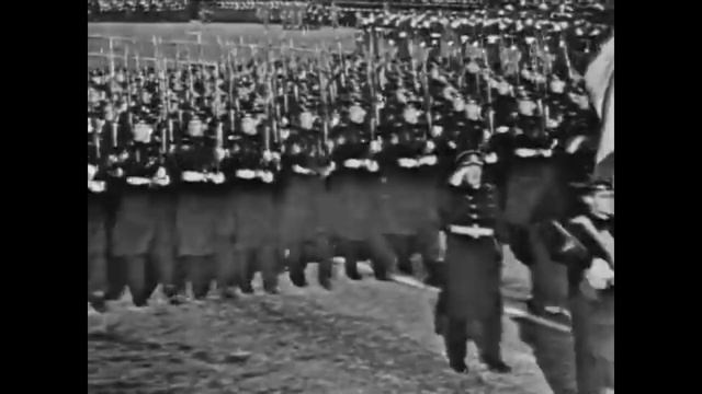 Парад 7 ноября 1967 года - курсанты и нахимовцы смотреть онлайн