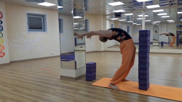 Тест на гибкость спины. Гибкая спина.