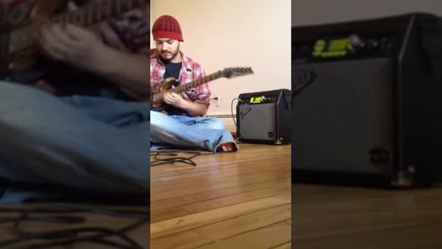 Playing with the fender G-DEC смотреть онлайн