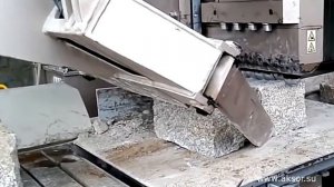 Производство брусчатки из гранитных плит.