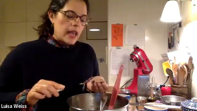 German Holiday Baking with Luisa Weiss смотреть онлайн