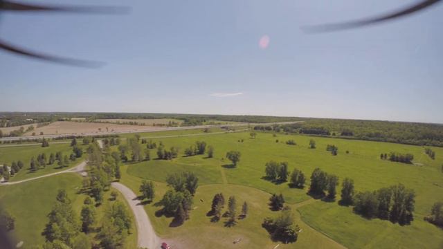 Tarot Quadcopter FPV - Maiden Flight смотреть онлайн