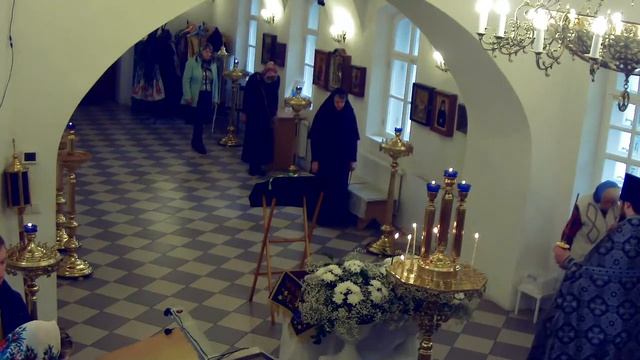 Великая Суббота. Утреня с чином погребения плащаницы... смотреть онлайн