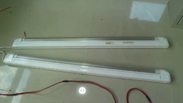 LED T5 8w with blink of light_ 001.MOV смотреть онлайн