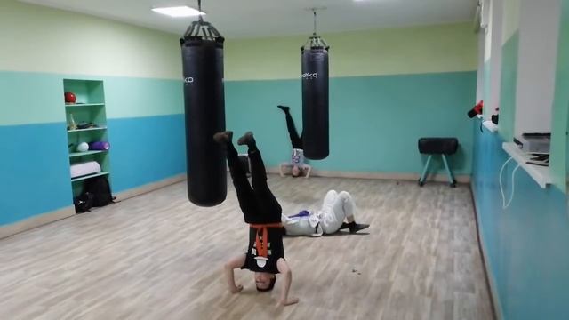 Киокушинкай кан каратэ до Краматорск ещё одна тренировка-желающие присоединиться, ждём Вас! смотреть онлайн