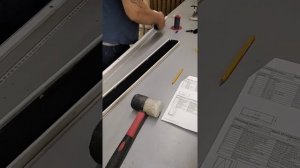 Сборка москитной сетки ПЛИССЕ