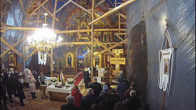 Свята Літургія (12:00) у храмі св. влкмч. Юрія Переможця 5 грудня 2021 р. Б. смотреть онлайн