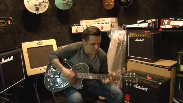 Washburn Resonator R60BCE Demo смотреть онлайн