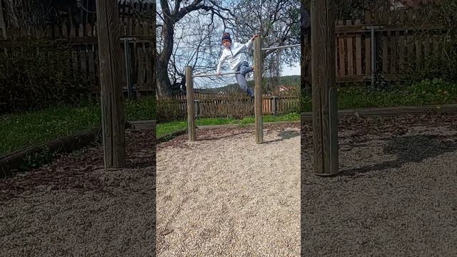 Трюки на турніках смотреть онлайн