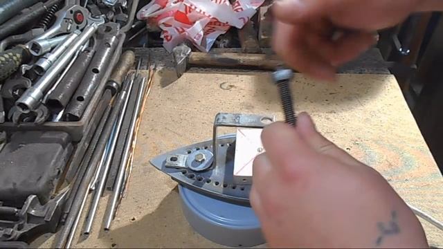 ✔Крутая идея для самоделки из ОБЫЧНОГО УТЮГА И ПОДРУЧНЫХ МАТЕРИАЛОВ смотреть онлайн