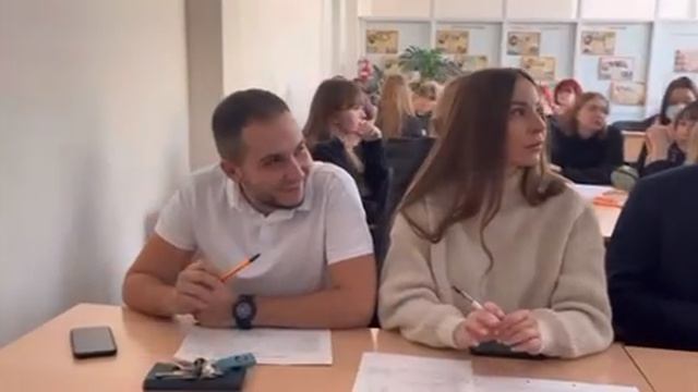 Чемпионат по специальности Коммерция смотреть онлайн