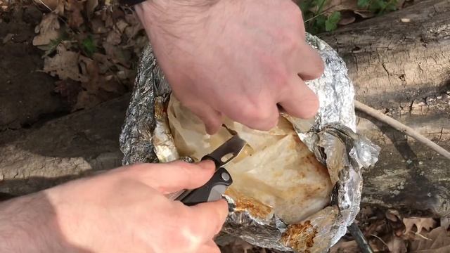 Быстро и вкусно на костре. Курица картошка специи лук. смотреть онлайн