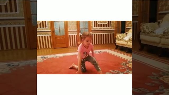 Как правильно делать шпагат. Гимнастика для малышей. Мисс Уля и мистер Спичик ??? смотреть онлайн