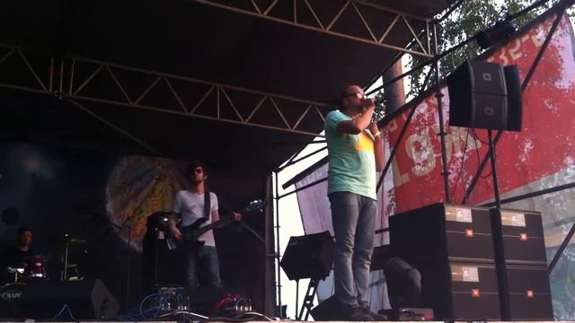 Плюм-бум - Полные карманы звезд (Live @ Wafest 2013) смотреть онлайн