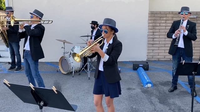 When "Band Kids" try the Coffin Dance... смотреть онлайн