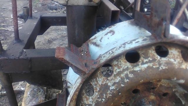 Картофелесажалка к мотоблоку. О чашках и общем устройстве. смотреть онлайн