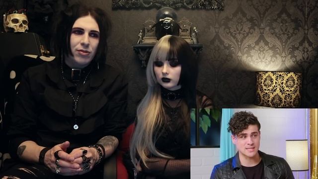 Goths react to "I Spent A Day With GOTHS" смотреть онлайн