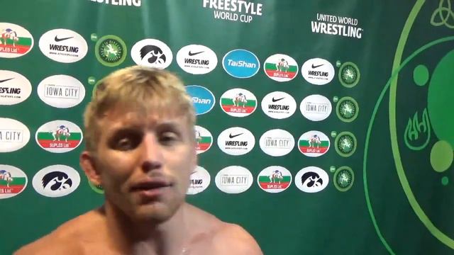 Kyle Dake: 'Lets go and he kept pushing so I said lets go again' смотреть онлайн