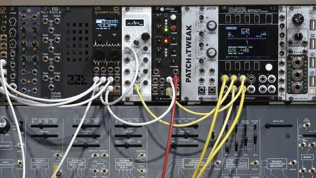 Using the Calibr8or firmware for Ornament & Crime to make your Eurorack oscillators track correctly смотреть онлайн