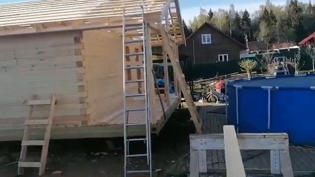 Видео от лица заказчика Баня 6х6 7 8 й день работы смотреть онлайн