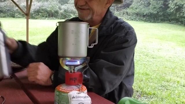 COLEMAN PEAK 1 BUTANE PROPANE STOVE - A review смотреть онлайн