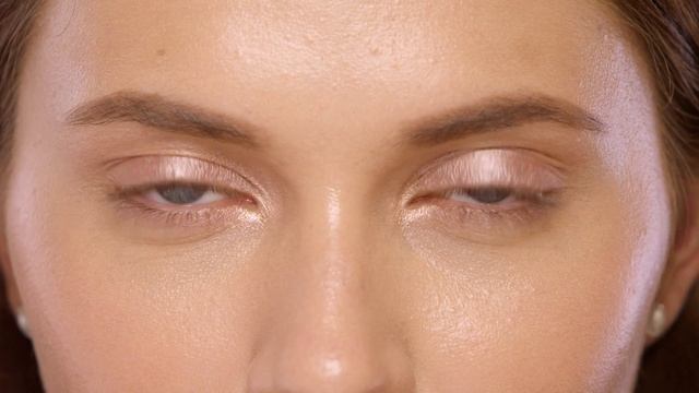 Макияж стрелки для глаз // Накладные ресницы Romanova Makeup // Визажист Софа Каплан смотреть онлайн
