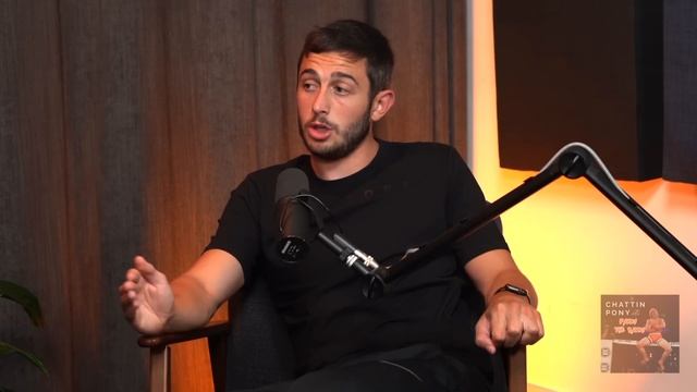 Paddy on Why Muay Thai Fighters aren't in UFC смотреть онлайн