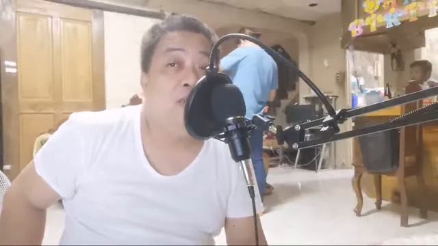 Karaoke Live using microphone condenser смотреть онлайн