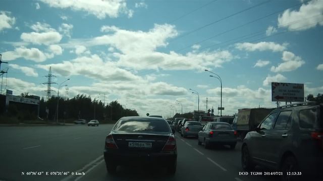 Видео от Рашита Бабишева. Перекресток улиц Маршала Жукова и Мира смотреть онлайн