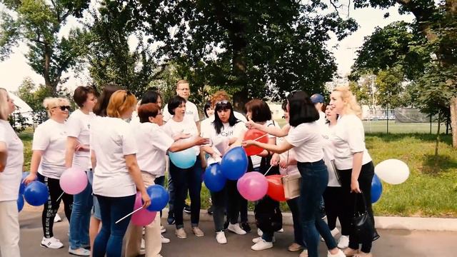Клип родителей детям 2021 смотреть онлайн