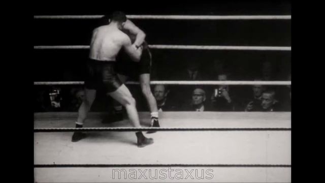 Freddie Mills the Boxer Fights Joe Baksi at Harringay Arena 1946, F620 смотреть онлайн